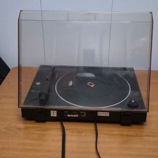 Tocadiscos Denon Quartz DP-21F Negro