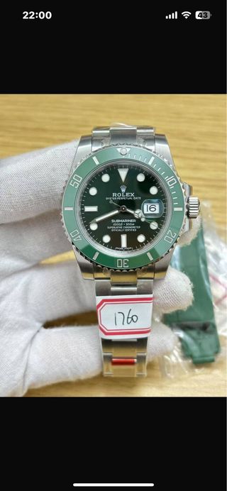 Rolex Hulk 11610 Submariner Verde  año 2020