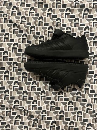 Zapatillas Adidas niño negras