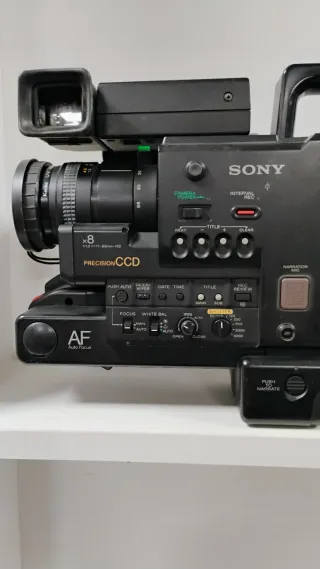 Cámara Sony HI8 Video8 PRO V200E