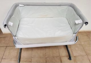 Cuna colecho Chicco gris