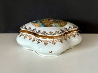 🇫🇷 Limoges joyero con escena religiosa