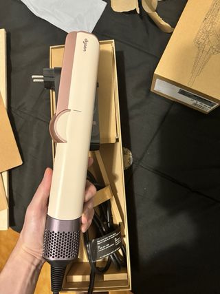 Piastra Dyson Airstrait Rosa Beige