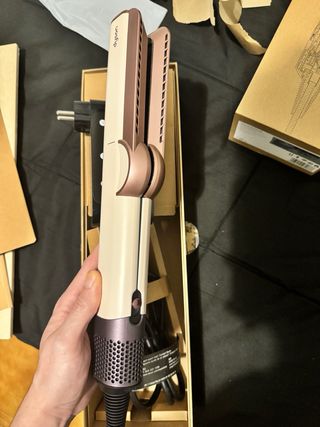 Piastra Dyson Airstrait Rosa Beige