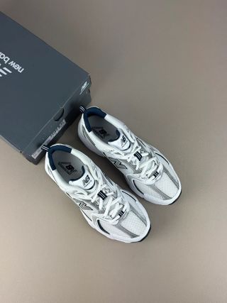 New Balance 530 Talla 39.5 Blanco Plata