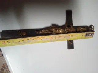 Crucifijo antiguo madera y metal