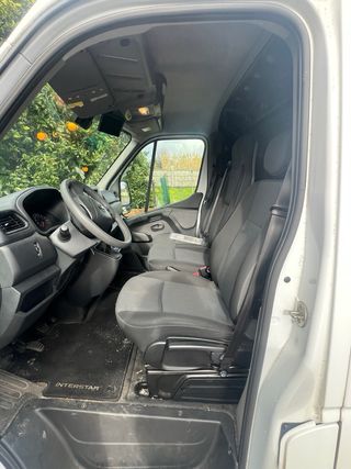 Nissan Interstar 2023