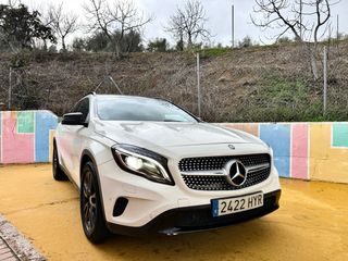 Mercedes-Benz GLA 220cdi