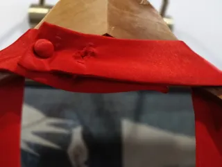 Vestido rojo halter con lazo