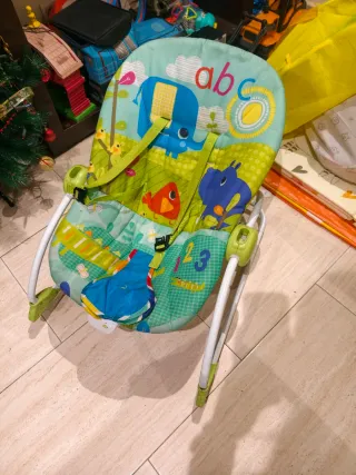Hamaca para bebé con diseño infantil