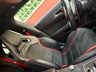 Mercedes-Benz Clase CLA 2016