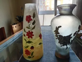 Jarrones de cristal decorados