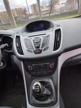 Ford Grand C-MAX 2014