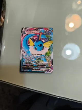 Vaporeon VMAX Carta Pokémon