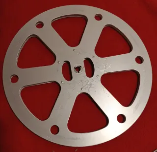 Super 8 Bobina + caja 38cm 700m