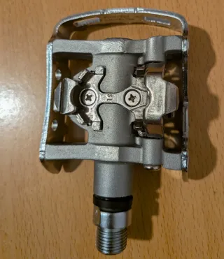 Pedales automáticos Shimano M324 SPD Mixtos MTB