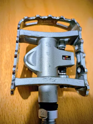 Pedales automáticos Shimano M324 SPD Mixtos MTB