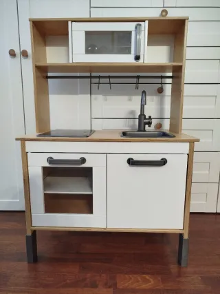 Cocinita IKEA para niños