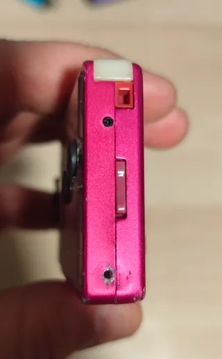 Nintendo Game Boy Micro + Pokémon Zafiro