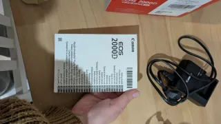 Cámara Canon EOS 2000D Kit EF-S 18-55mm