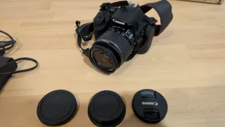 Cámara Canon EOS 2000D Kit EF-S 18-55mm