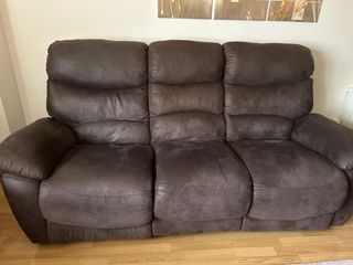 Divano relax motorizzato marrone cioccolato