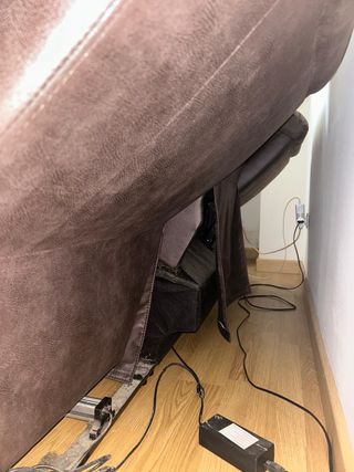 Divano relax motorizzato marrone cioccolato