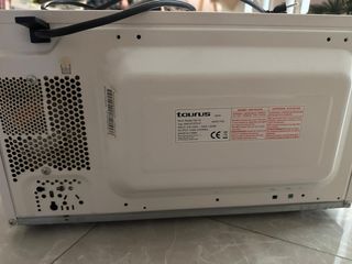 Microondas Taurus blanco