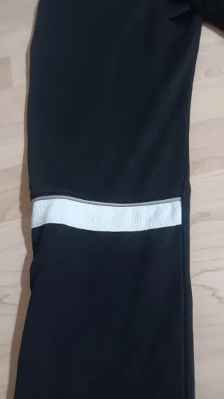 Pantalones deportivos Nike negros