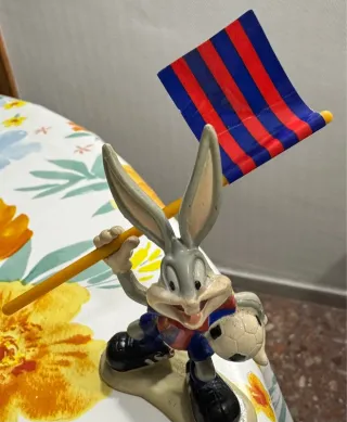 Figura Bugs Bunny Looney Tunes Barça PVC