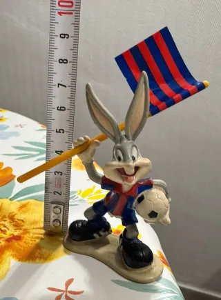 Figura Bugs Bunny Looney Tunes Barça PVC