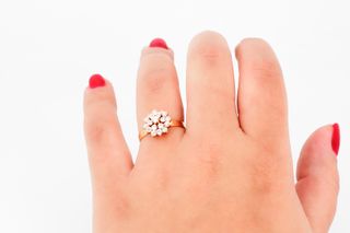 Anillo De Oro De 18K.. Ref: 021-01-01040