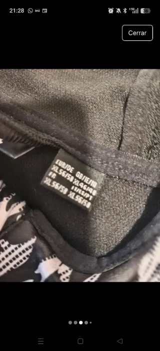 Chaqueta cortavientos negra nueva