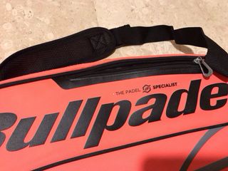 Paletero Bullpadel Rosa/Coral