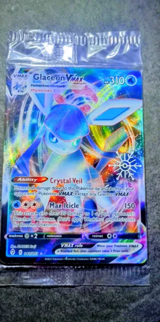 Carta Pokémon Glaceon VMAX 310 HP