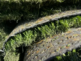 Césped artificial reciclado de campos de fútbol