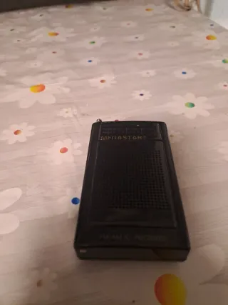 Radio Portátil FM/AM IC Receiver