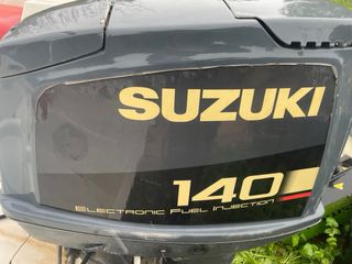 Embarcación 7m 140cc Suzuki