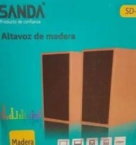 Altavoces de madera