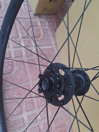 Ruedas Bontrager Kovee Elite 30 Carbono TLR