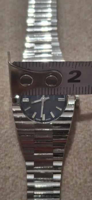 Rado Swiss – Vintage Mechanical Dress Watch