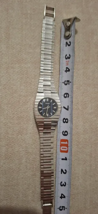 Rado Swiss – Vintage Mechanical Dress Watch