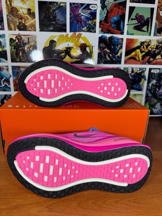 Nike Vomero Plus Azul/Rosa