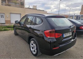 BMW X1 2011