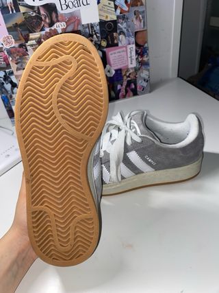 Adidas Campus 00s Gris y Blanco