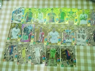 Balones de Oro y Momentums de Adrenalyn XL 24-25