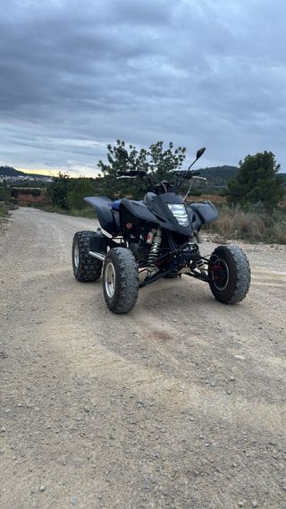 Suzuki LTZ 400 Quad