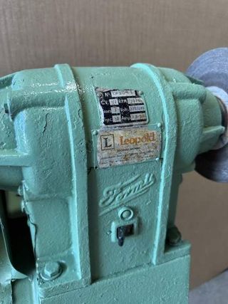 ESMERILADORA INDUSTRIAL FORMI 220/380V