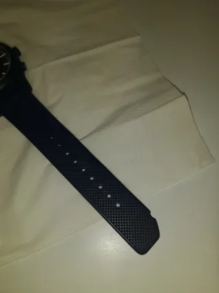 Reloj Lacoste azul y negro