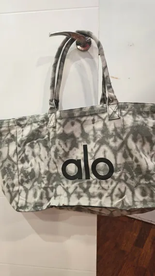 Bolso Alo verde estampado